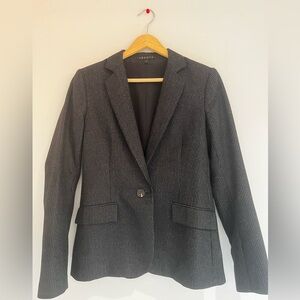 THEORY striped blazer in mint condition